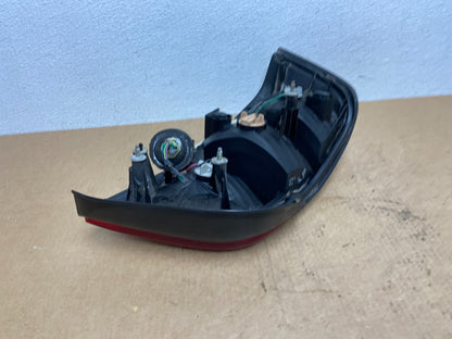 2002 to 2003 Mitsubishi Galant Right Passenger RH Side Tail Light Oem AC3034 DW4