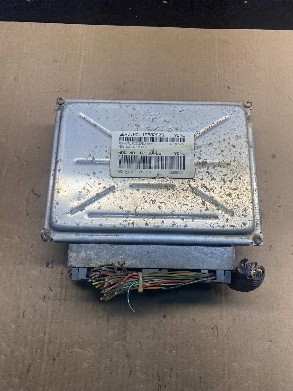 2003-2006 Chevrolet Tahoe Silverado Engine Control Unit Module ECM ECU AE7785 DW0