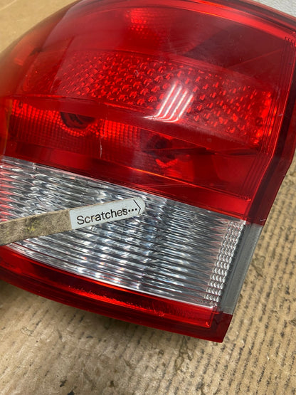 2011-2013 Jeep Grand Cherokee Left Driver Side Lh Tail Light AE2615 LK3