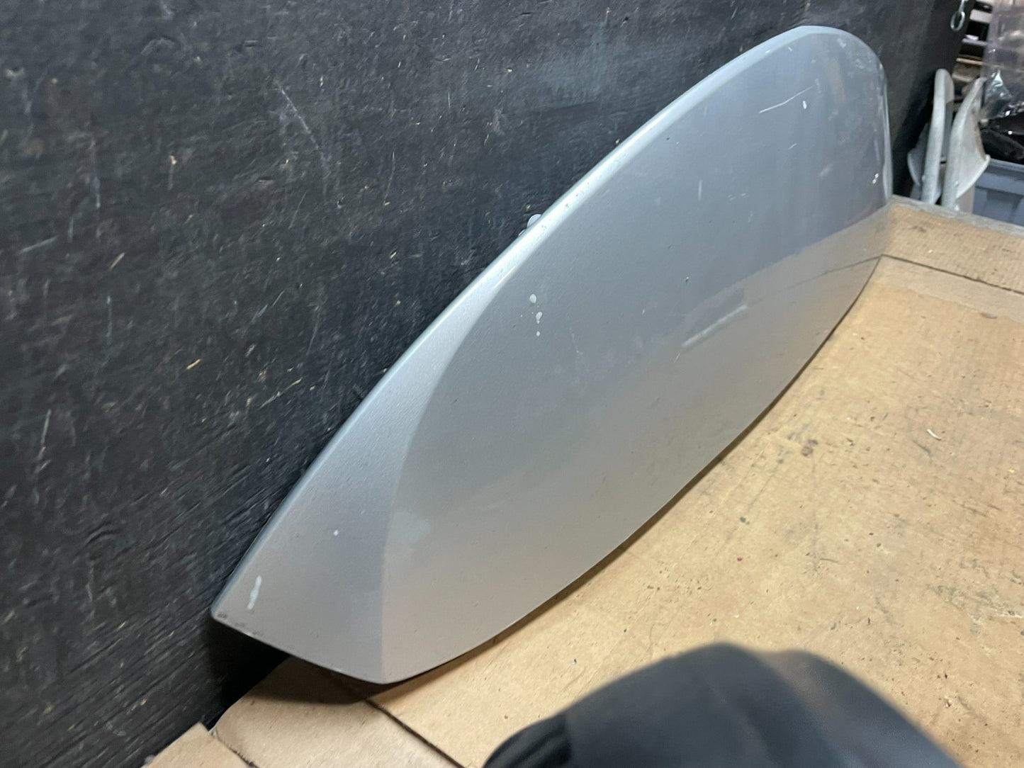 2013 to 2017 Chevrolet Traverse Rear Trunk Spoiler Wing Third Brake Oem r0202 DG2