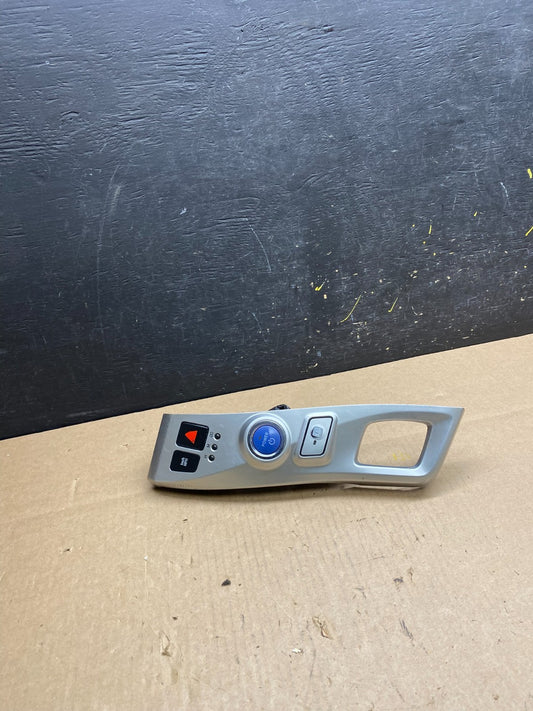 2012-2016 Toyota Prius V Shifter Bezel Trim Parking Push Start  t4521 DG0