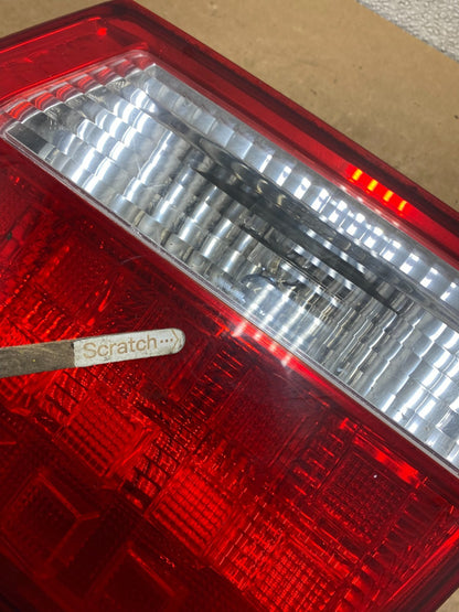 2005 2006 2007 Honda Odyssey Inner Right Passenger RH Tail Light V5645 DW4
