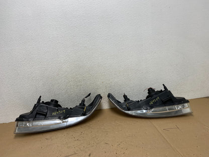 2000 to 2003 Nissan Sentra Front Left+Right Side Headlights AG4309 DW6