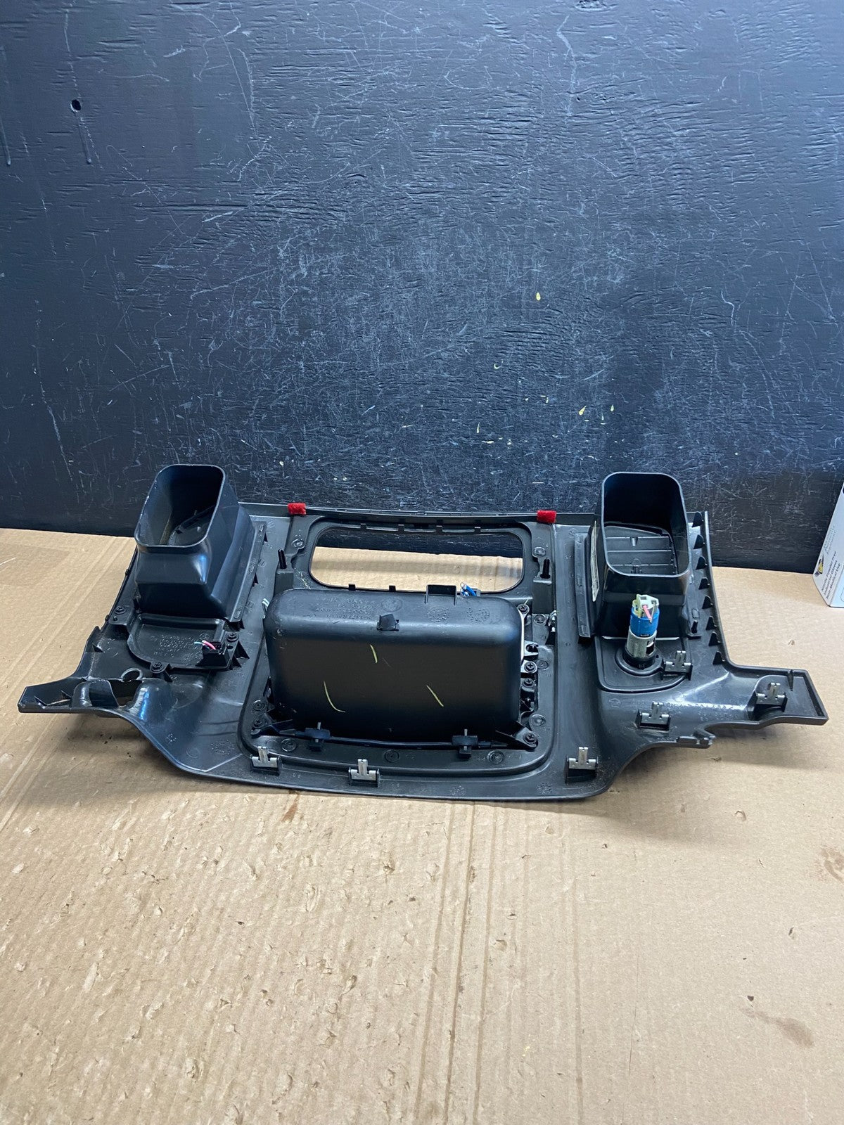 2002 to 2005 Dodge Ram Radio Climate Control Dash Air Vent Bezel Trim AF6352 DG6