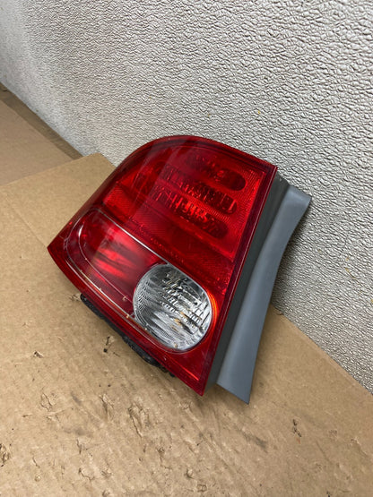 2006 2007 2008 Honda Civic Sedan Left Driver Lh Tail Light AB4739 LK1