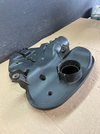 2009 Dodge Durango Air Cleaner Box 53034084AD af5336 DG3