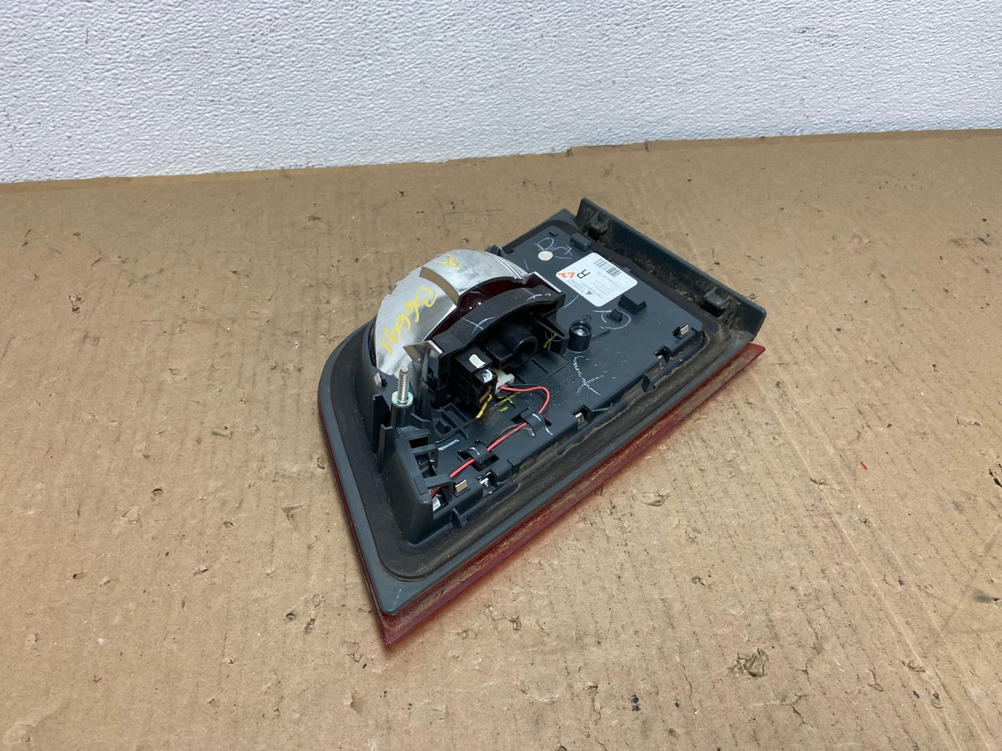 2011 2012 2013 Bmw X5 E70 Right Passenger RH Side Inner Tail Light AB6691 LK5