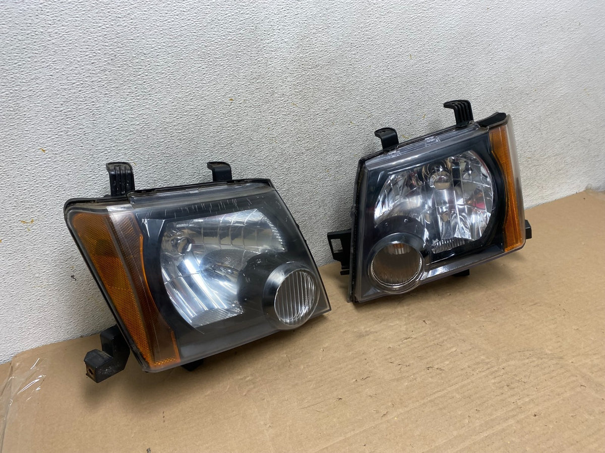 2005-2015 Nissan Xterra Driver Left+Right Side Set Headlights DEPO AH9423 DW2