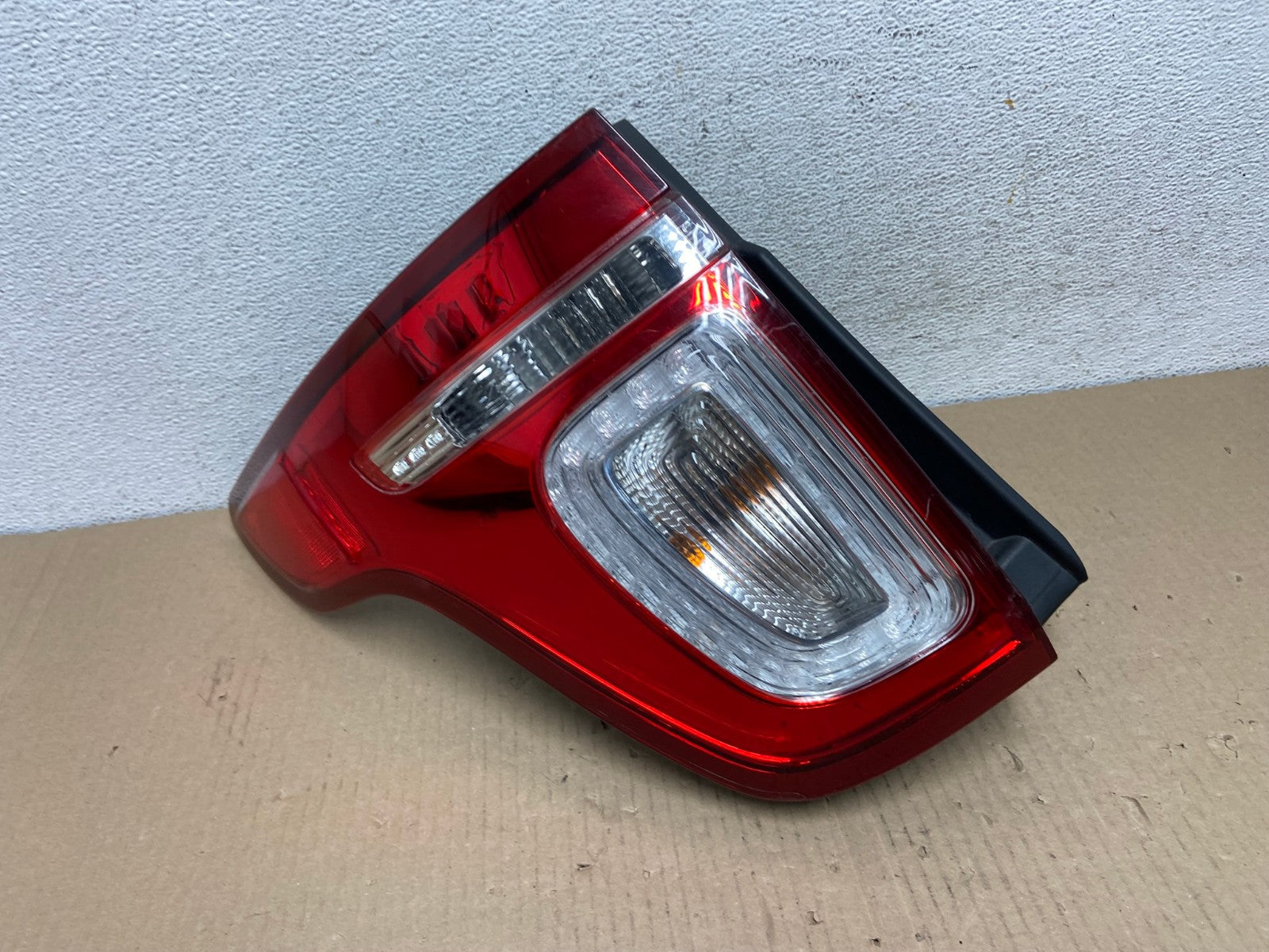 2011 2012 2013 2014 2015 Ford Explorer Left Driver LH Side Tail light AE9525 LK0