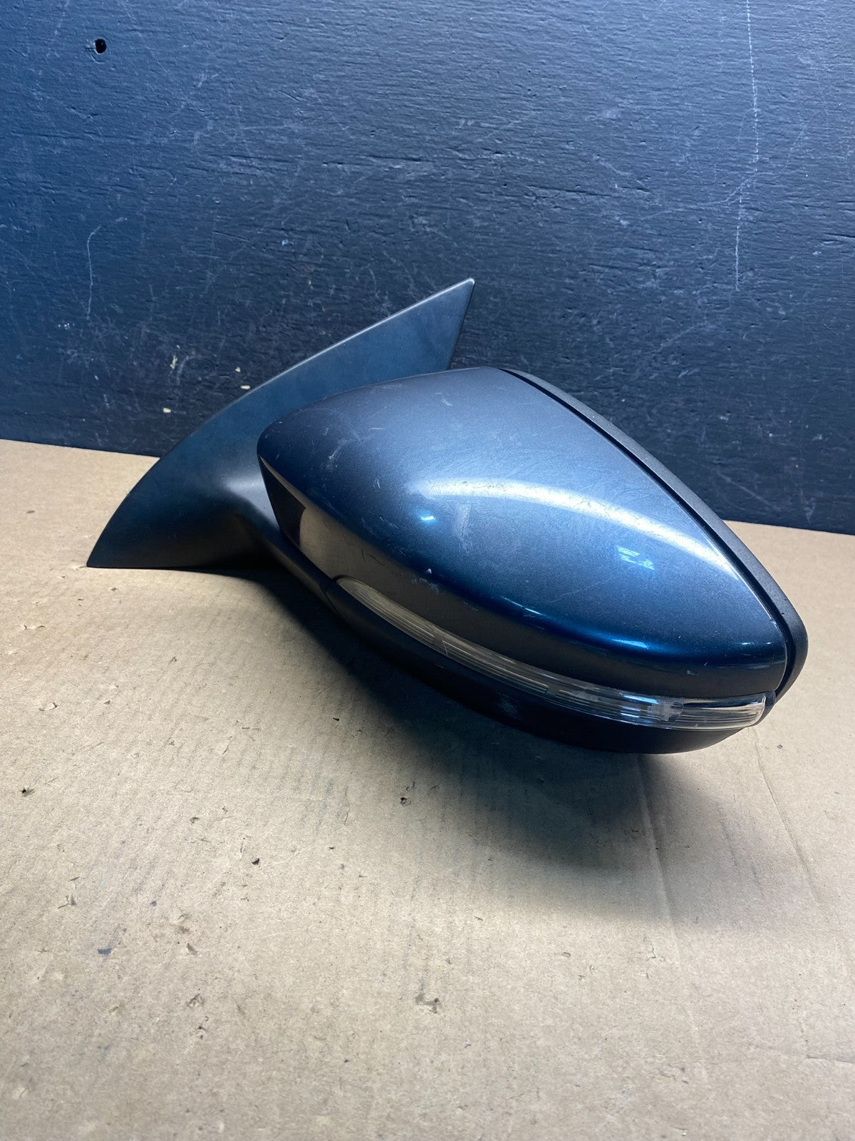 2009 to 2012 Volkswagen CC Left Driver LH Power Door View Mirror AE7447 DW2