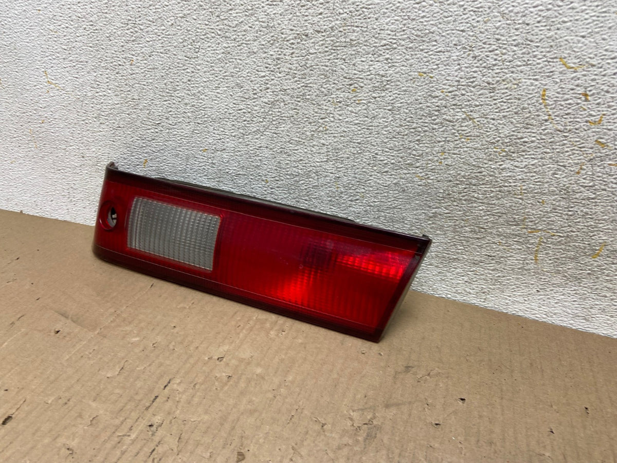 1997 1998 1999 Toyota Camry Tail Light Inner Right Passenger AH5897 LK2