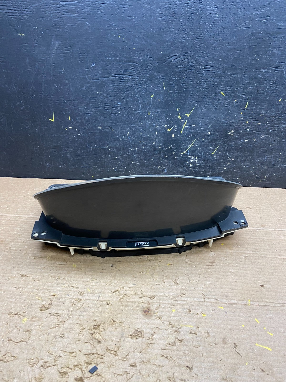 2004 to 2007 Chevrolet Express Speedometer Cluster Gauge OEM W3365 DG3