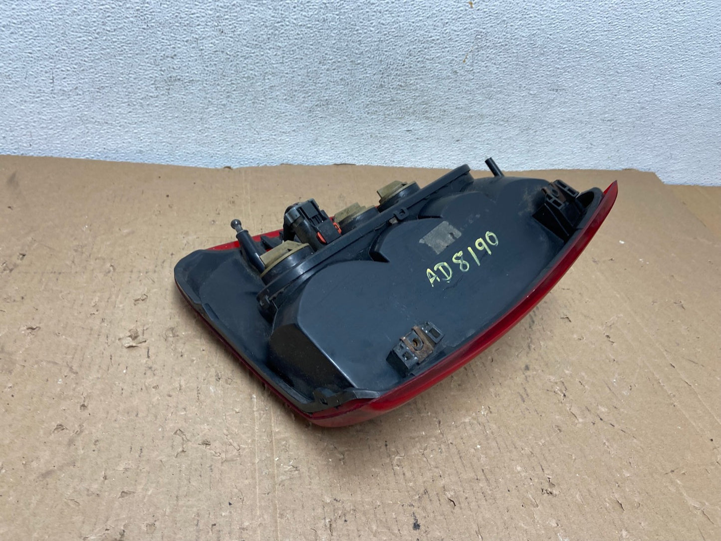 1999 - 2004 Jeep Grand Cherokee WJ Left Driver Lh Tail Light AD8190 LK4