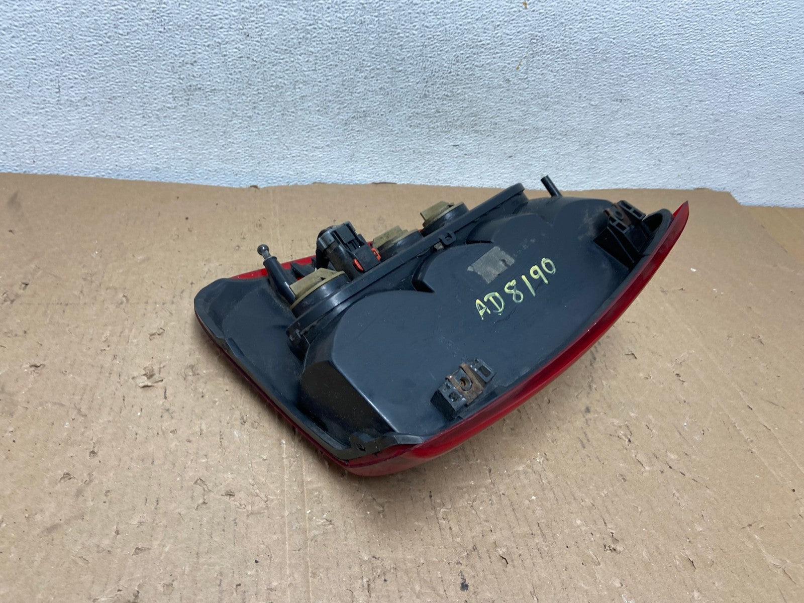 1999 - 2004 Jeep Grand Cherokee WJ Left Driver Lh Tail Light AD8190 LK4