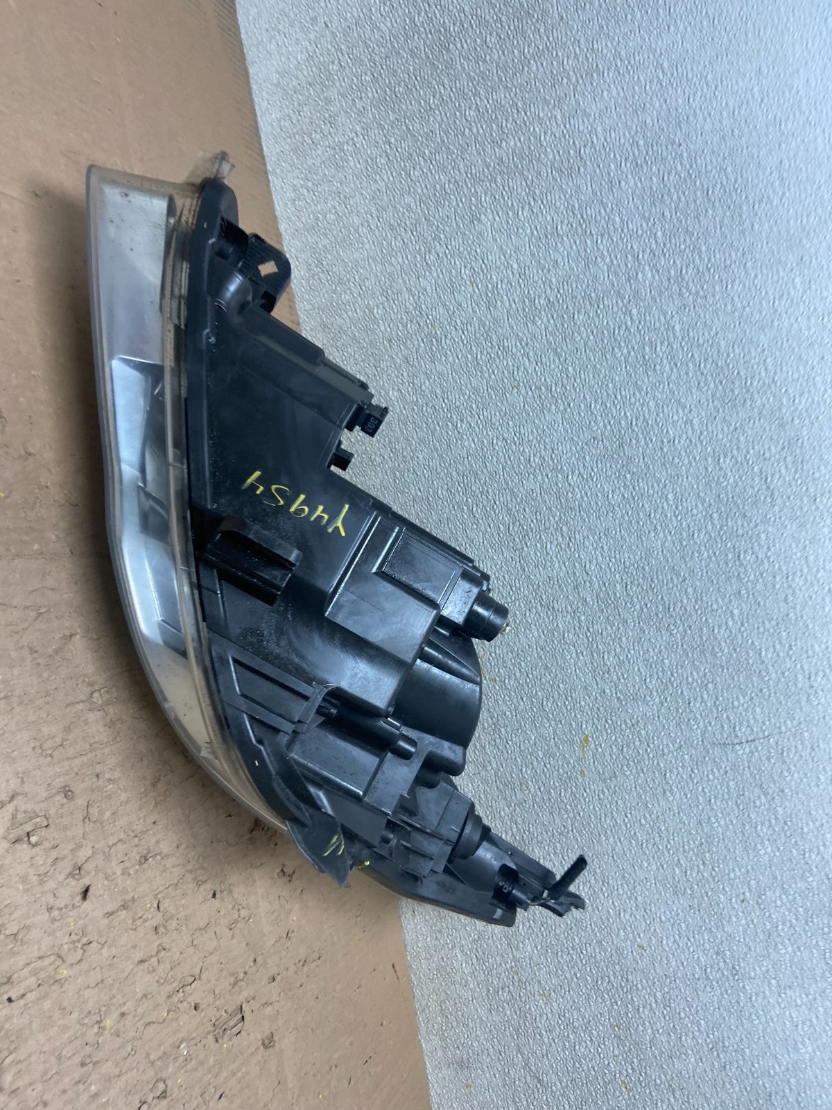 2014 to 2017 Buick Regal Right Passenger RH Side Headlight OEM Y4954 DG9