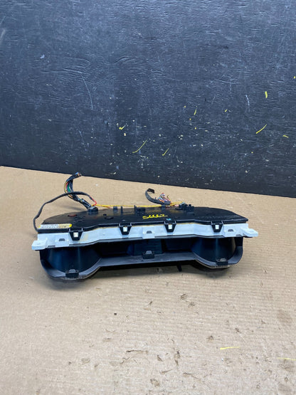 2002-2003 Nissan Pathfinder Xterra Cluster Speedometer Instrument S6662 DG5