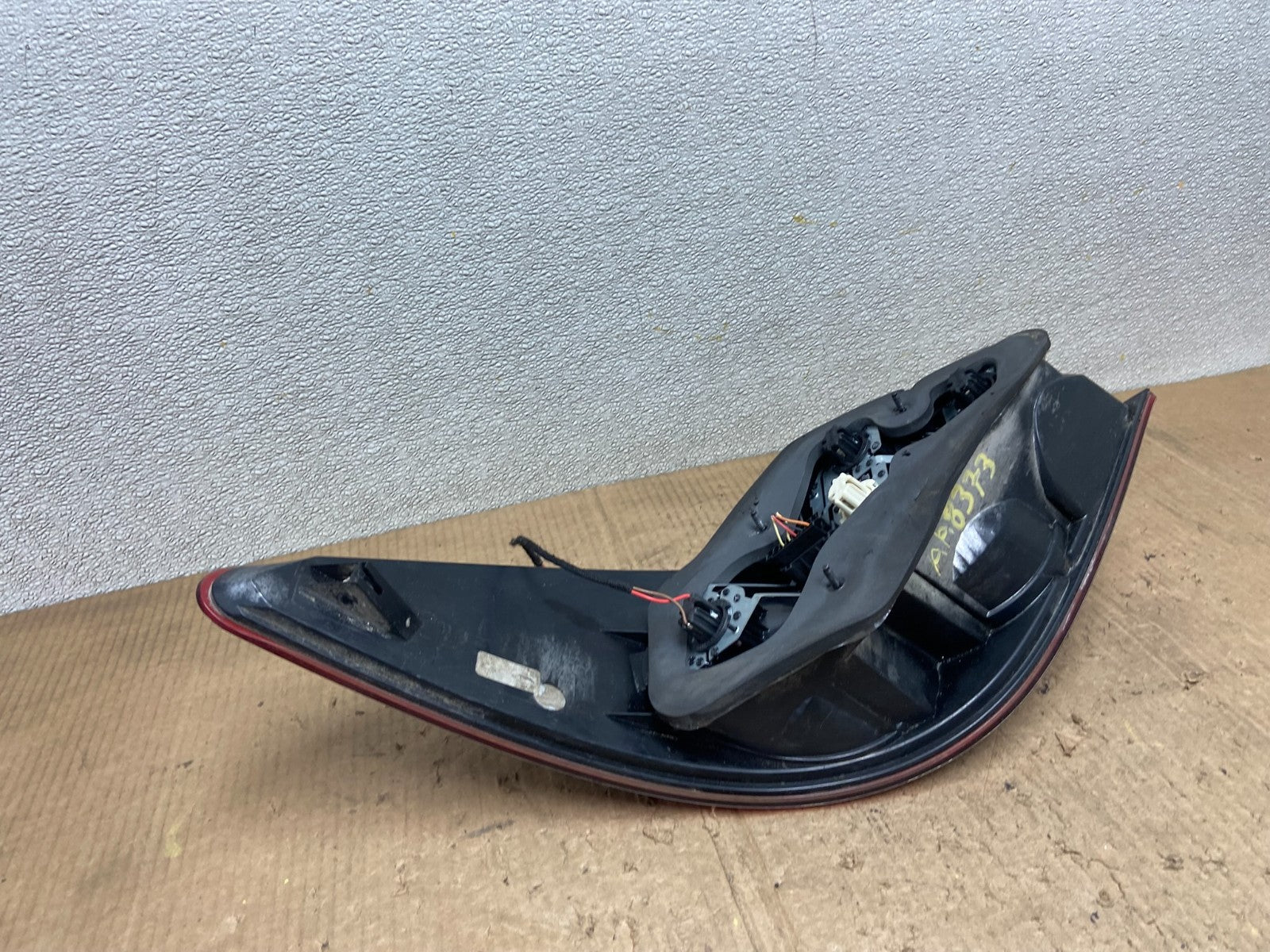 2006 to 2010 Mercedes W251 R-Class Left Driver LH Smoked Tail Light AA8373 LK3