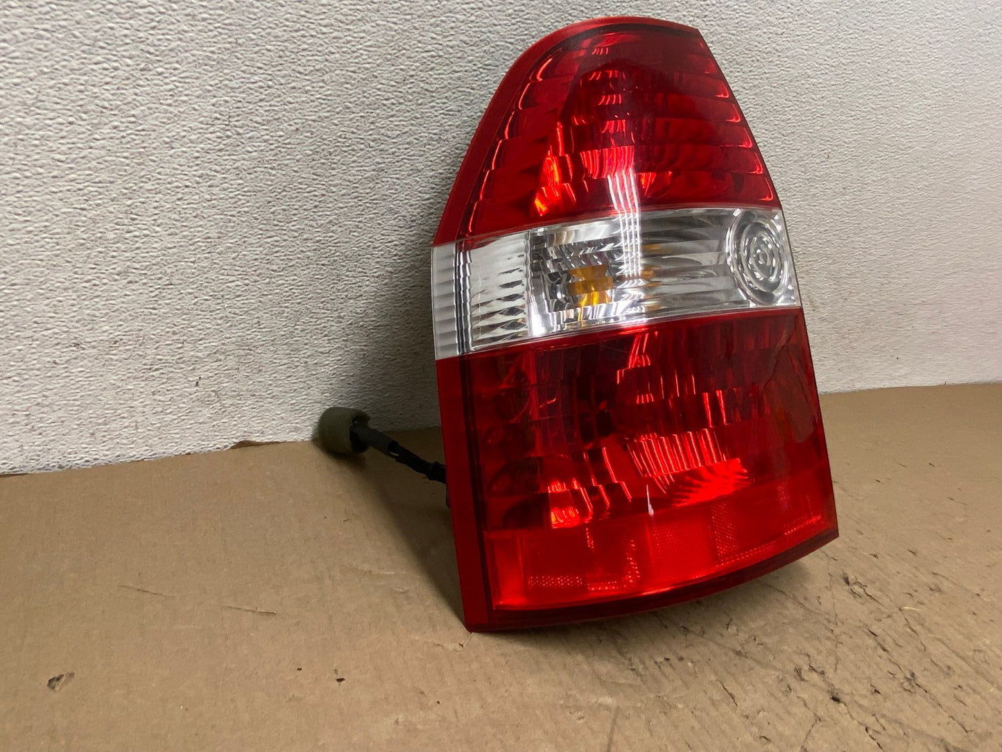 2001 2002 2003 Acura Mdx Left Driver Side Lh Tail Light AG8096 LK1