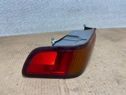 1997 1998 1999 Toyota Camry Tail Light Left Driver Rh Side Oem AA6467 LK2