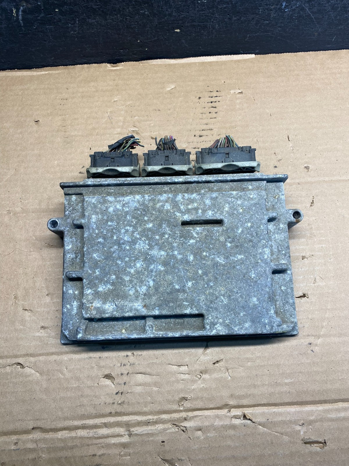 2009 Ford Crown Victoria Engine Control Unit ECU Computer Module ad7625 DG0