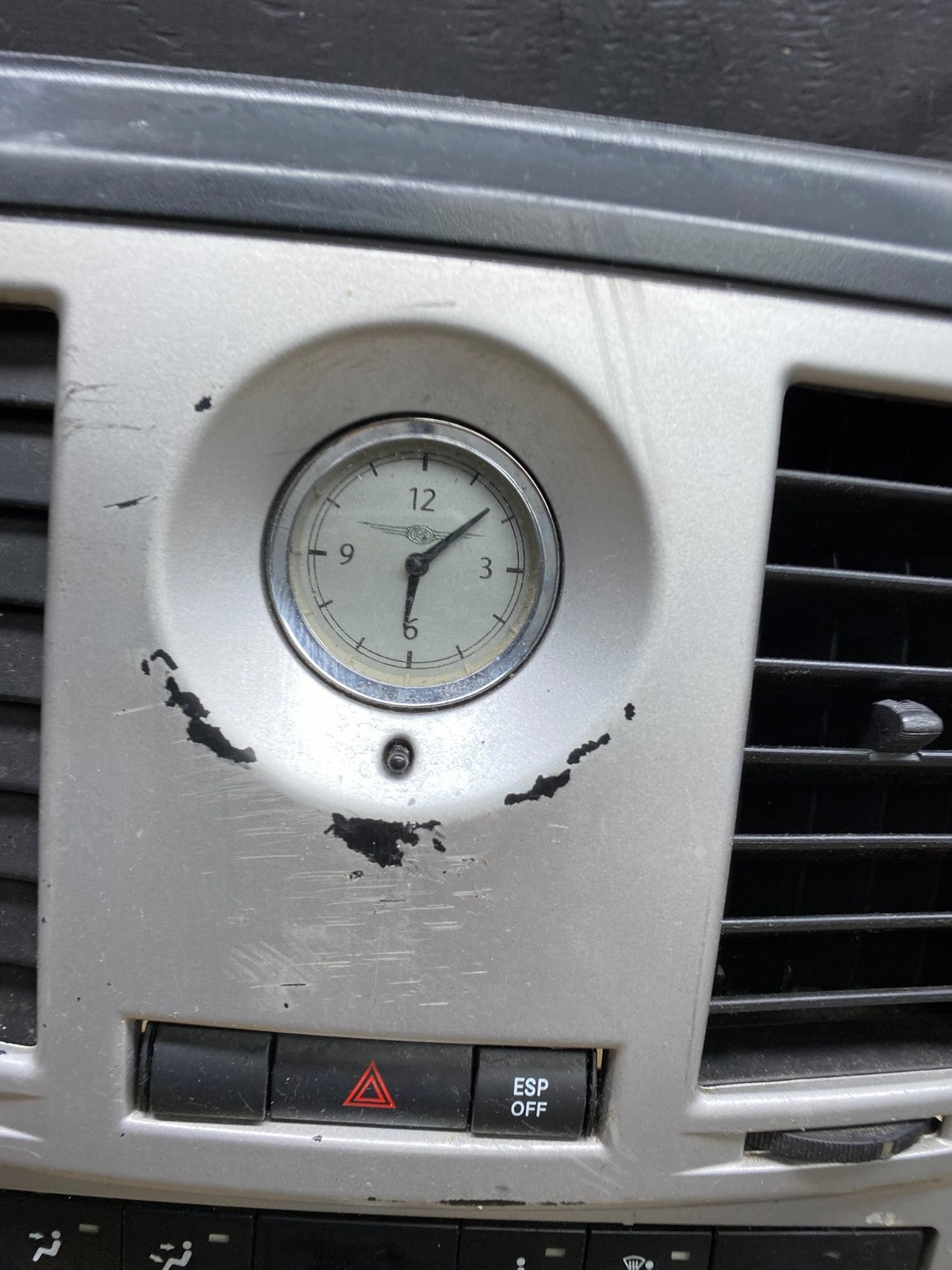 2008-2010 Dodge Grand Caravan Radio Bezel Climate Control AC Heater x5998 DG1