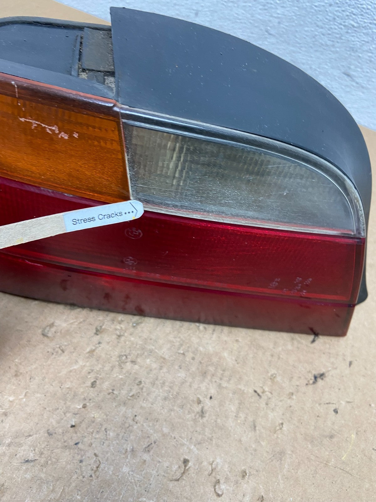 1998 to 2001 BMW E38 7-Series Left Driver LH Side Tail Light AC3333 DG4