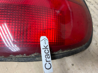 1997 to 2003 Chevrolet Malibu Passenger Right RH Side Tail Light AF2960 LK4