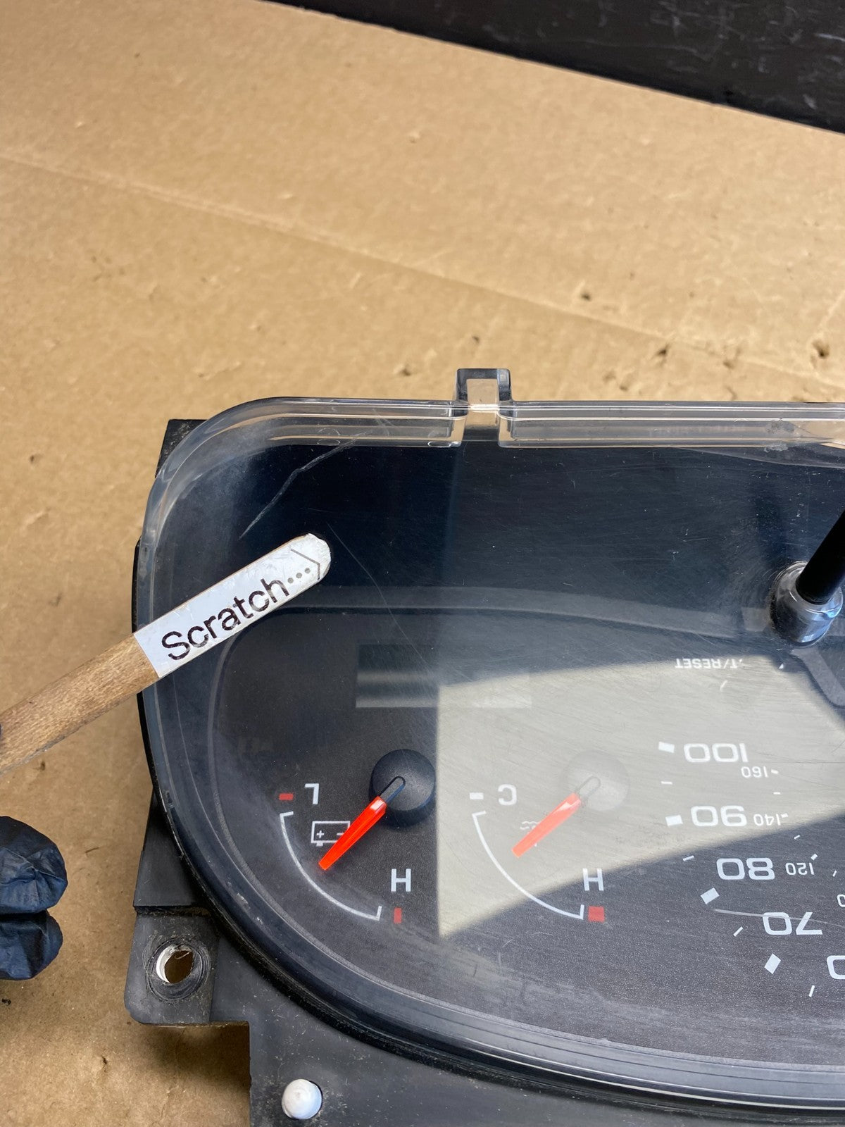 2006 Ford E350 Gauge Speedometer Cluster ac6761 DG3