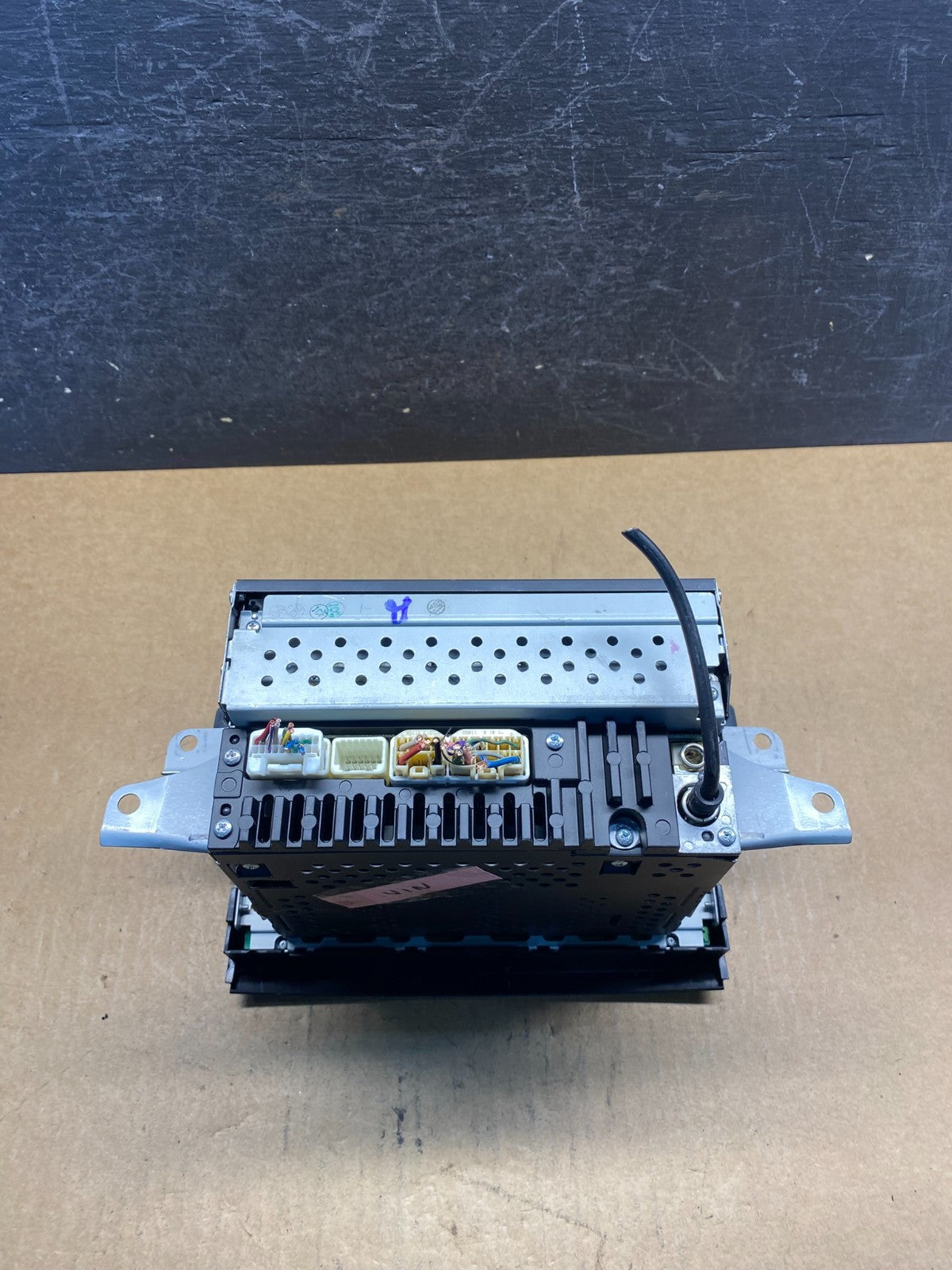 2006 to 2008 Toyota Sienna AM FM CD WMA Mp3 Radio Receiver AH5042 DG6