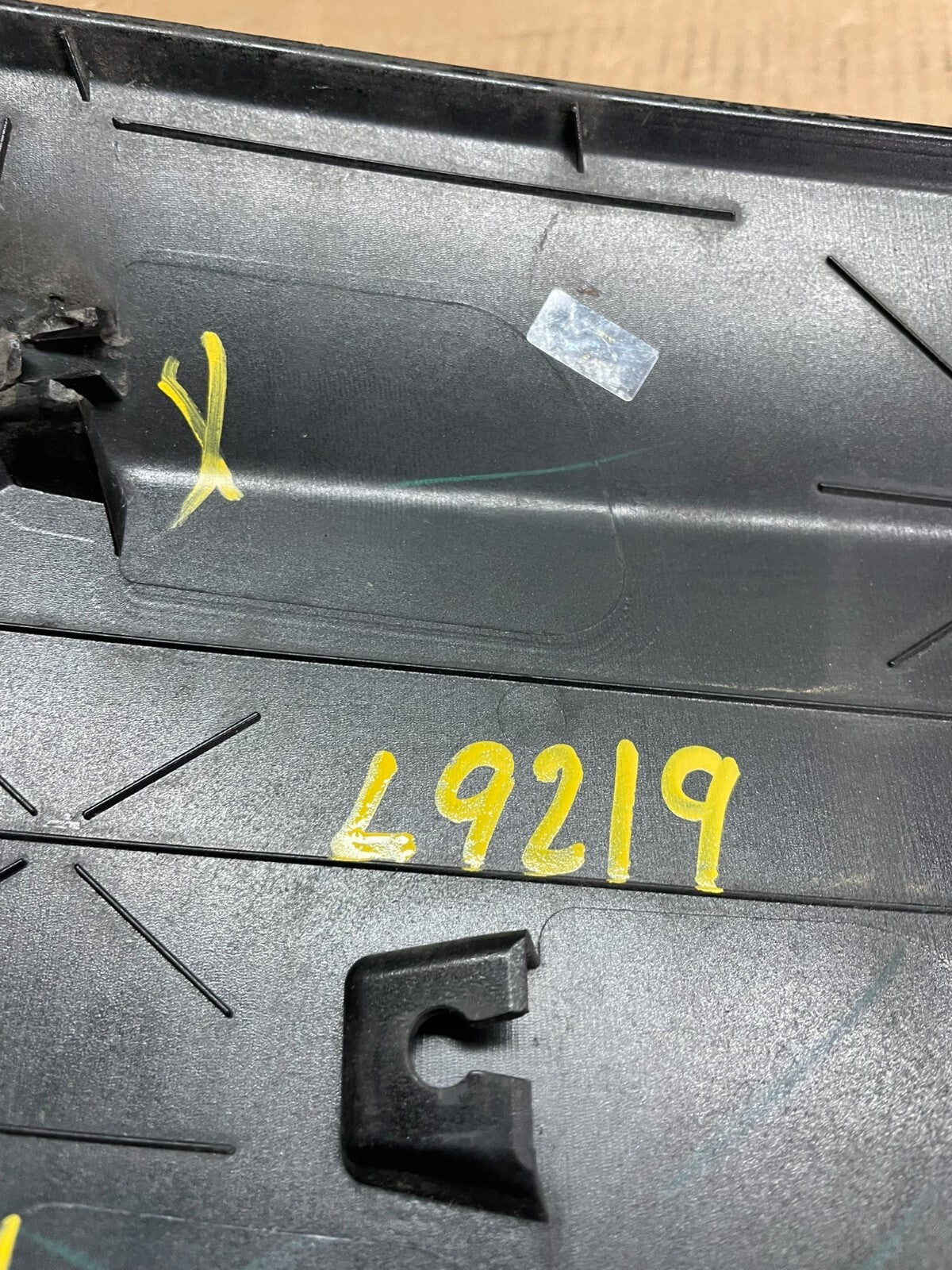 2011-2018 Dodge Grand Caravan Rear Tail Gate Trim Molding Panel OEM L9219 DG16