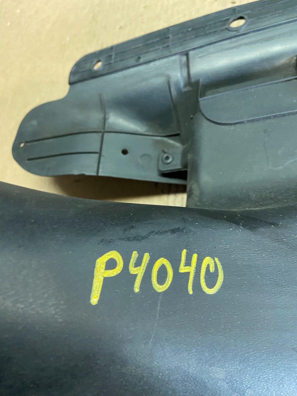 2010 2011 2012 Hyundai Genesis Coupe Air Cleaner Intake Duct P4040 DG9