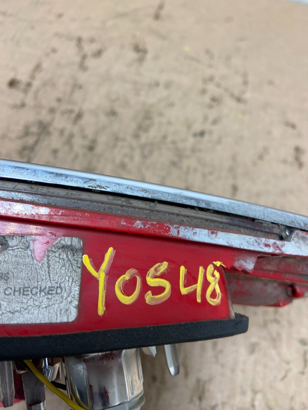 2009-2012 BMW 7-Series F01 F02 750i 750Li Left Driver Inner Tail Light Y0548 DW7