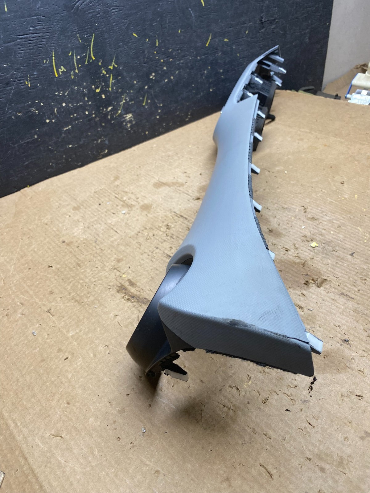 2018-2023 Hyundai Kona Dashboard Dash Center Air Vent Right Trim Cover z7227 DG2