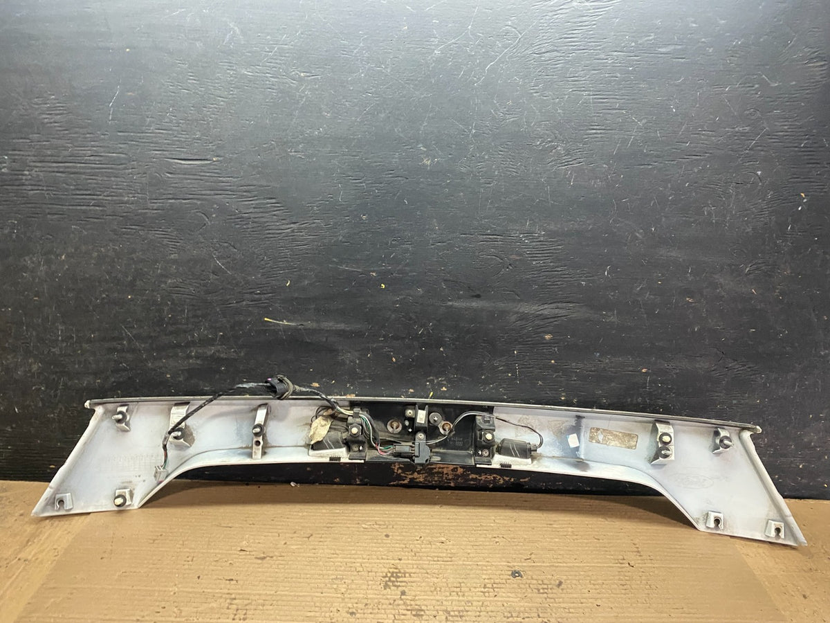2017 2018 2019 Ford Escape Rear Trunk Molding with Camera u8156 DG9