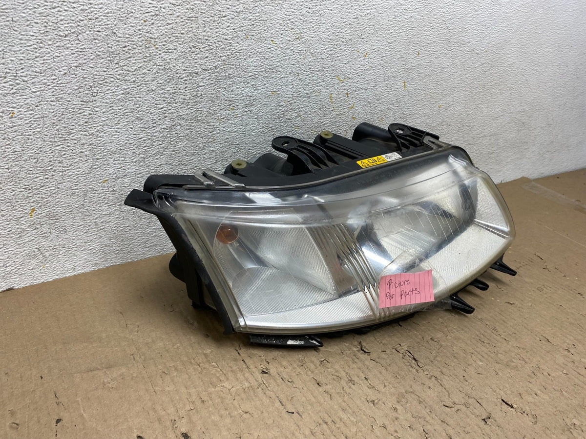 2003 2004 2005 2006 2007 Saab 9-3 Right Passenger Headlight Xenon AH6622 DW1