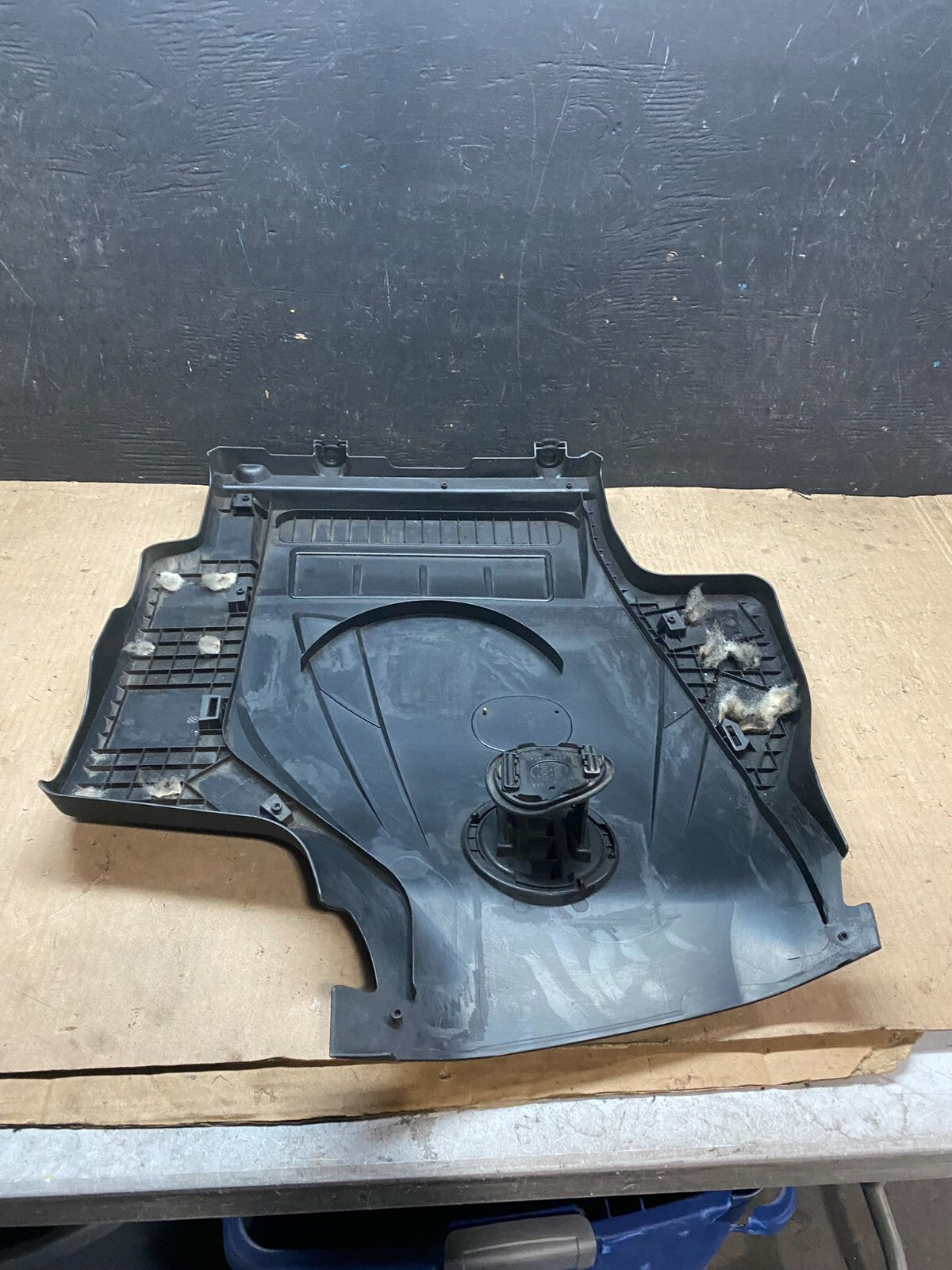 2010 2011 2012 Mazda CX7 CX-7 2.3L Engine Shield Top Cover j0781 DG14