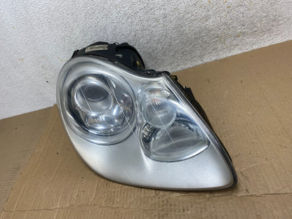 2004 2006 Porsche Cayenne Right Passenger Side Xenon HID Headlight AI1226 DW1
