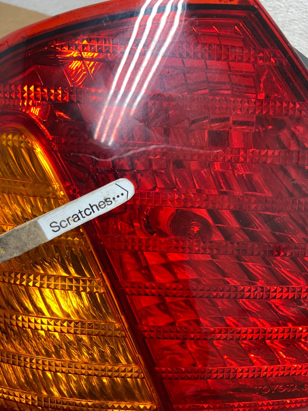 2000 2001 2002 Toyota Avalon Left Driver Side Tail Light AC3854 LK3