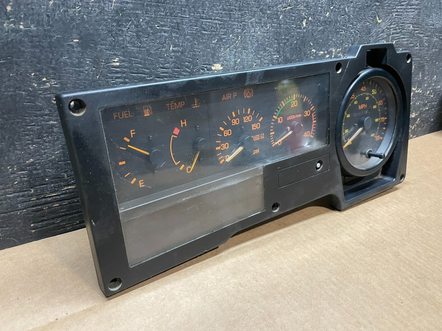 1990 to 1994 Nissan Condor CMF87 Cluster Speedometer AA89951