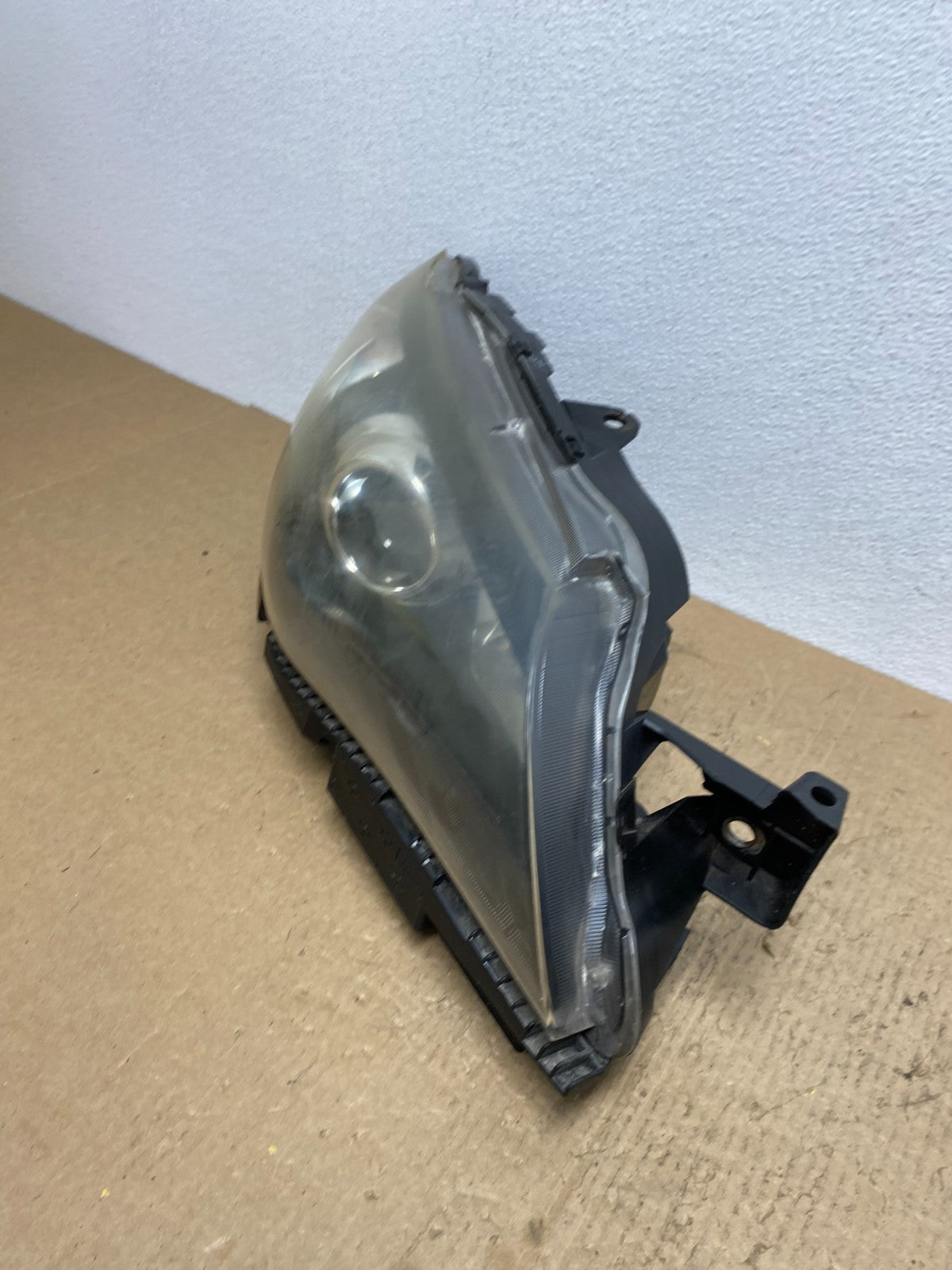 2008 to 2011 Subaru Impreza Right Passenger Side Halogen Headlight Oem AC1606 DW1