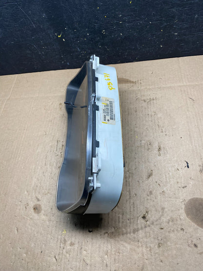 2003 Dodge Durango 4.7L Speedometer Instrument Cluster Gauge OEM P5671 DG4