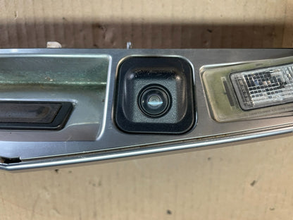 2013-2016 Cadilla XTS Trunk Lid Chrome Molding Trim Plate W/ Camera AE36154