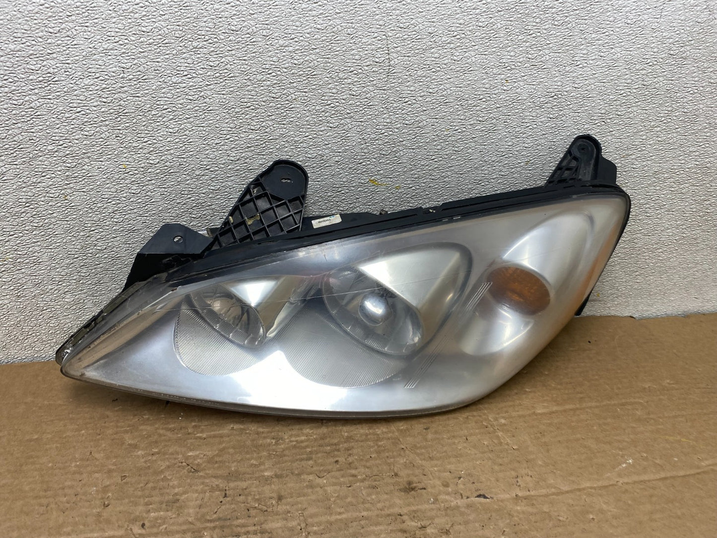2005 to 2009 Pontiac G6 Headlight Left Driver LH Side Halogen Oem Z2852 DW0