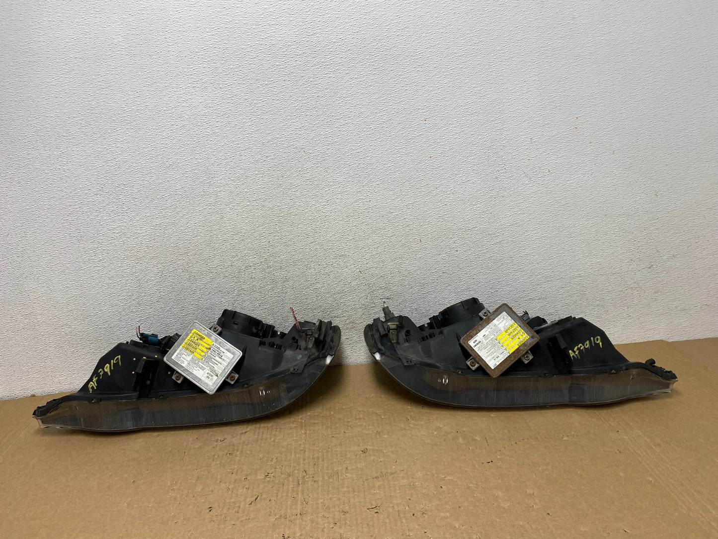 2002 to 2003 Acura TL Driver Left+Right Side HID Xenon Headlights AF7919 DW10