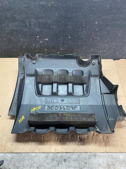 2005 to 2007 Honda Odyssey Black Engine Cover 3.5L No # q3122 DG4