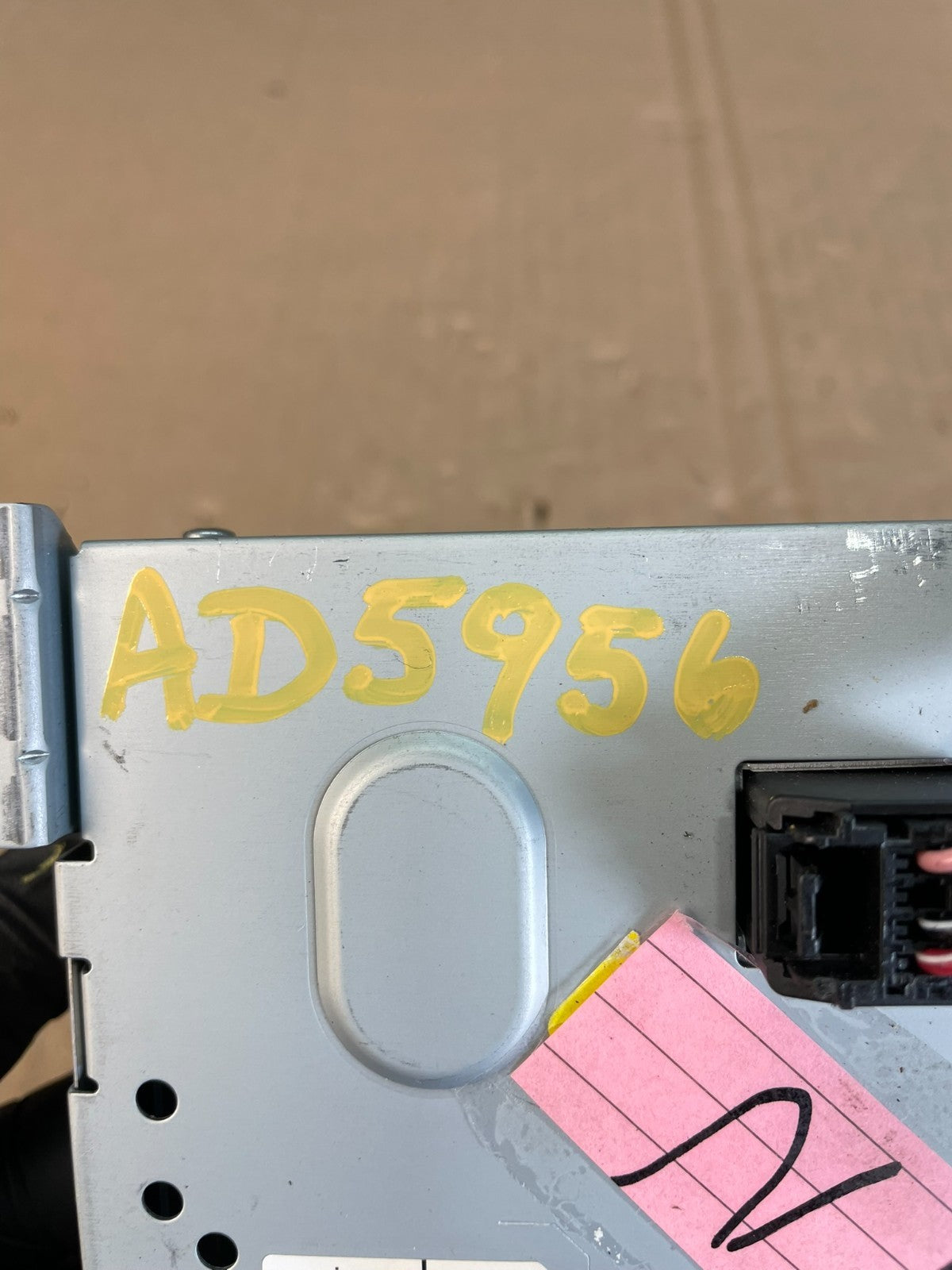 2010 - 2011 Chevrolet Equinox Radio Display Screen Information Dash ad5956DG7