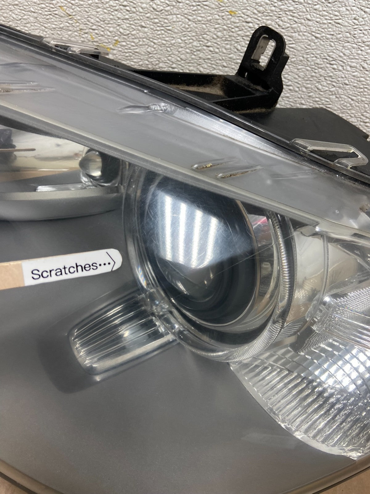 2011 to 2013 BMW X5 Left Driver LH Side Headlight Xenon HID OEM Y2923 DW3