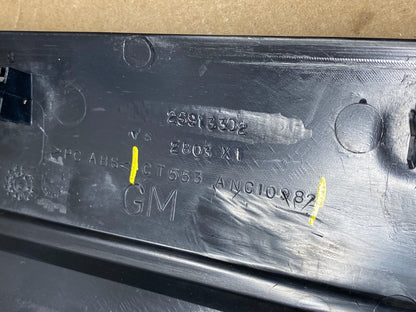 2008 to 2017 Buick Enclave Dash Clock Center Bezel Trim Oem r2509 DG6