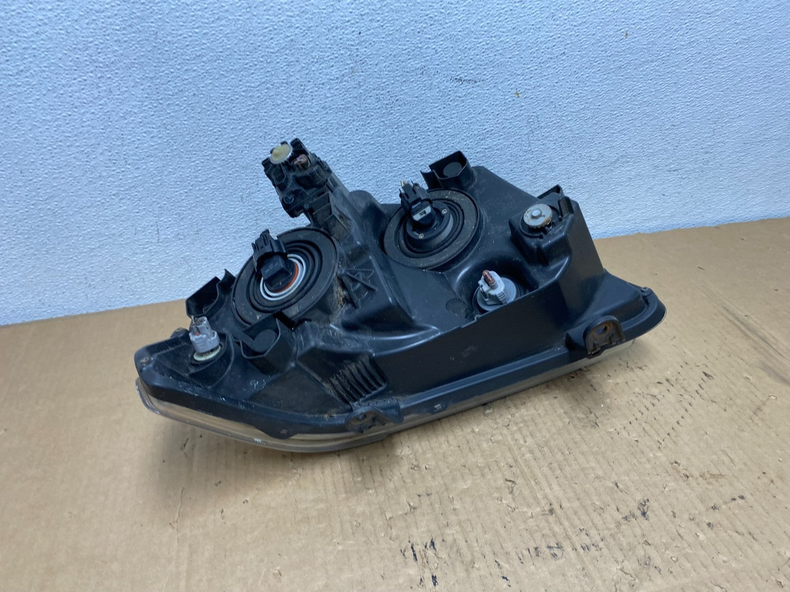 2007 - 2014 Toyota Sequoia Tundra Right Passenger RH Headlight Halogen AD1097 DW5