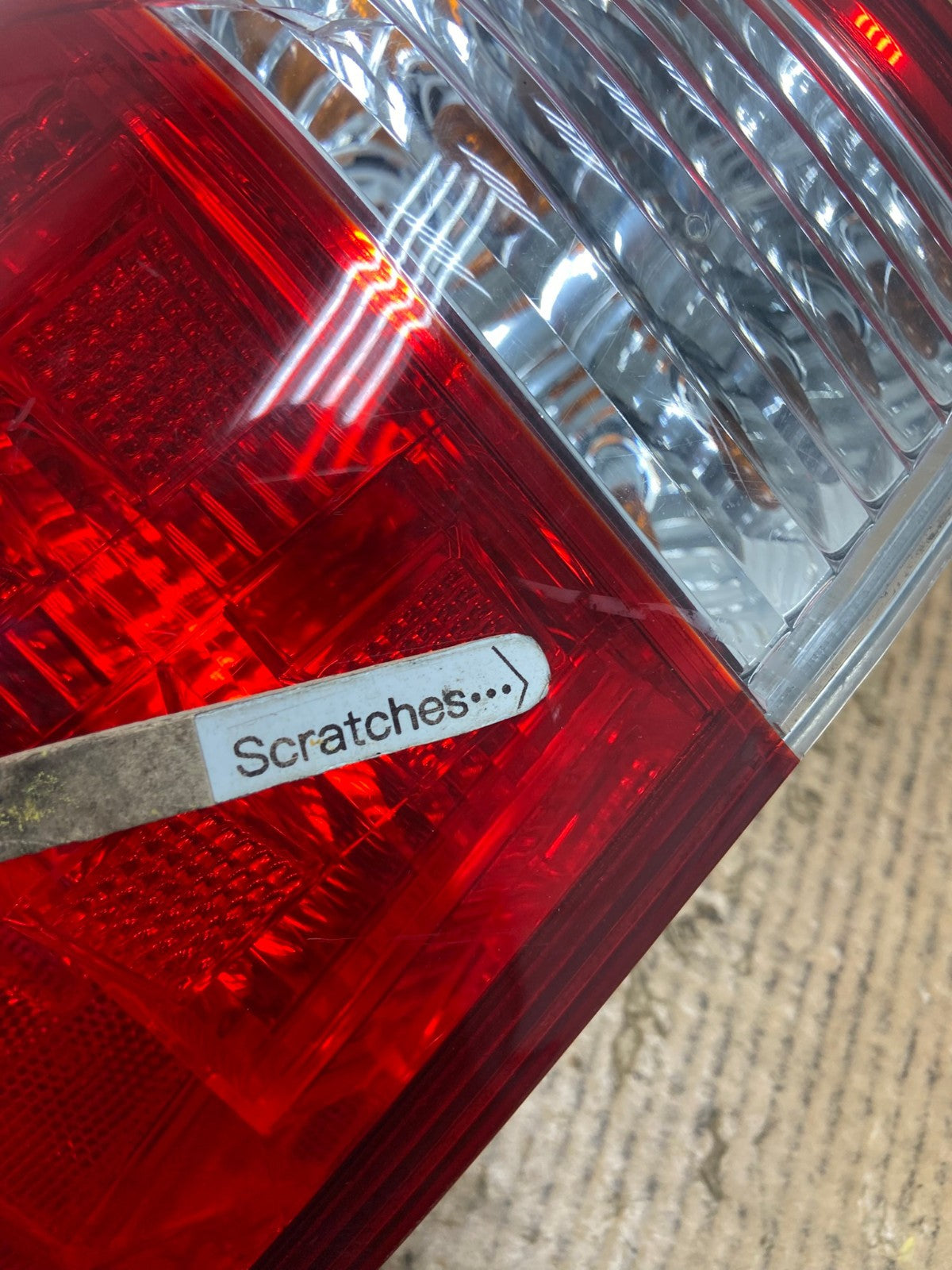 2005 2006 2007 Honda Odyssey Left Driver LH Side Tail Light AE2618 LK3